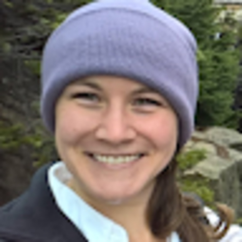 Meet your Posher, Lauren